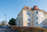 Charmante 2-Zimmer-Wohnung mit Blick auf die Badener Trabrennbahn