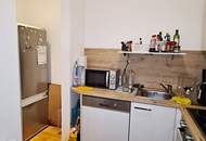 DISSLERGASSE, 66 m2 Altbau, 2 Zimmer, Küche, Wannenbad, Parketten, WG-geeignet, Wien-Mitte-Nähe