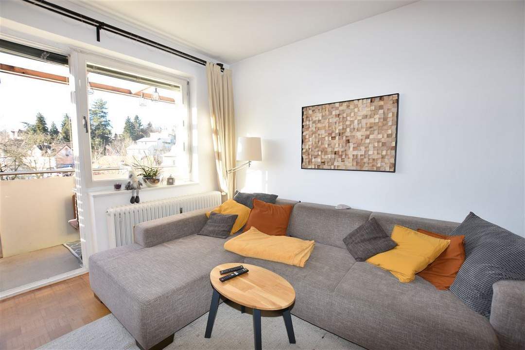 Modernisierte Wohlfühlwohnung mit schönem Sonnenbalkon