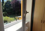Sanierte großzügige und lichtdurchflutete Bürofläche mit Blick ins Grüne - rd. 174 m2, 5 Zimmer, 2 WCs und rd. 29 m2 klimatisierter Wintergarten in Wien-Liesing
