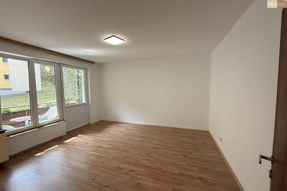 Sonnige Singlewohnung in ruhiger Lage im Helenental, Wohnung-miete, 650,00,€, 2500 Baden