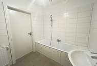 Randegg – schöne 3 Zimmer Dachgeschosswohnung mit Balkon