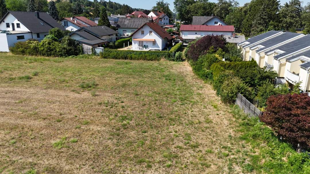 "Preishit: 900 m² Baugrundstück in Königstetten"