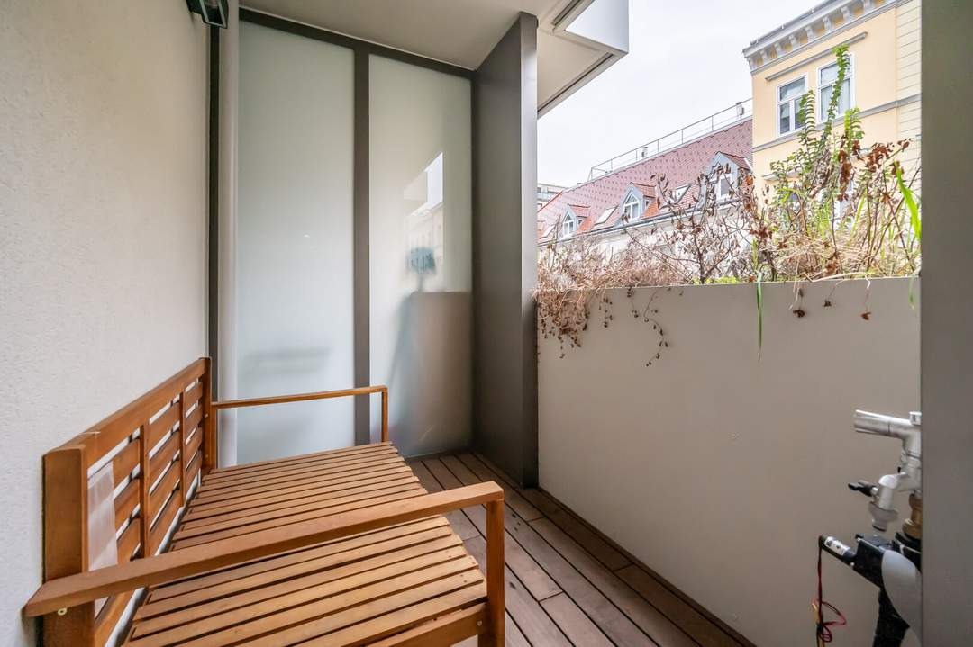 schöner Neubau! 2 Zimmer + südseitige Loggia in beliebter Lage (Zieglergasse) ab 1.12.!