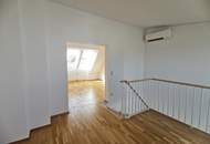 UNBEFRISTET - tolle Loggia - Helle 5-Zimmer Neubau Maisonette-Wohnung mit separater Küche, Lift, Gartennutzung und Garagenplatz optional