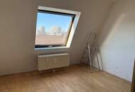 Großzügige Dachgeschoßwohnung mit ruhiger Südterrasse und Klimaanlage