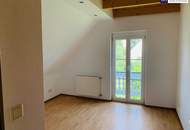 PERFEKT FÜR DIE FAMILIE ! RUHELAGE! EINFAMILIENHAUS mit 3 separaten Eingängen - genug Platz für die ganze Familie! 3D-Rundgang ansehen!
