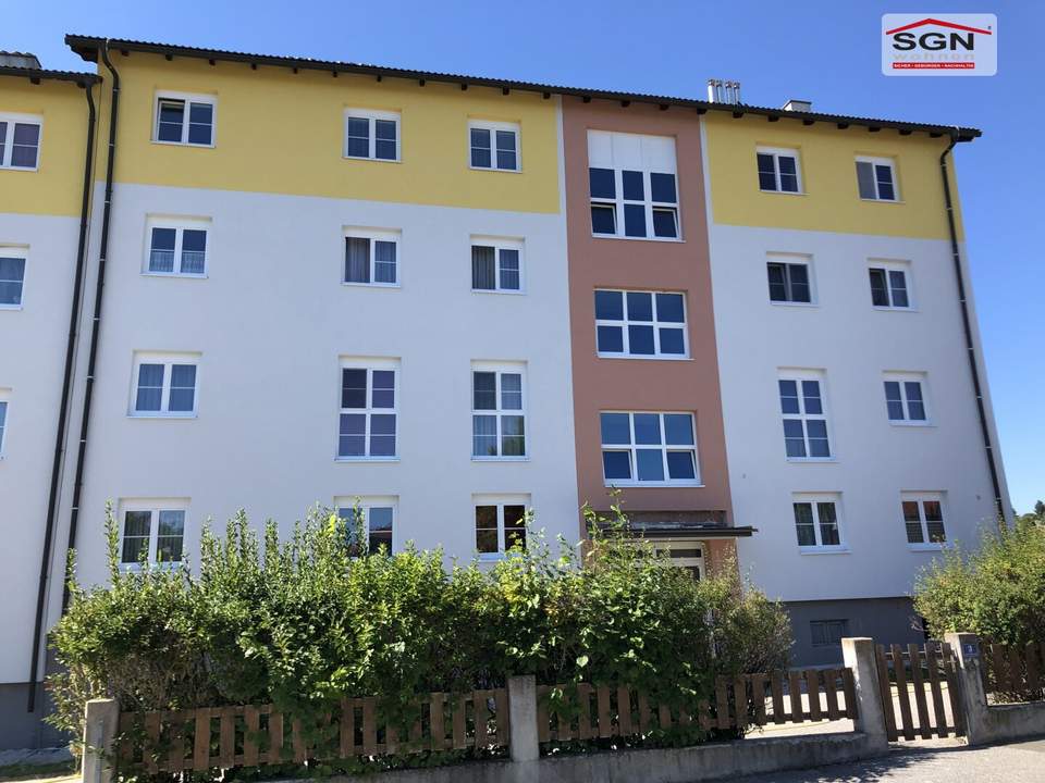 Charmante 1-Zimmer-Wohnung mit Loggia & Stellplatz in Groß-Siegharts