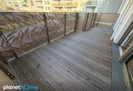 Topwohnung mit großem Balkon – neuwertig, stilvoll, mit Garage – Raumwunder