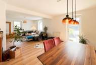 Seltene Gelegenheit in zentraler Lage: 2 verbundene Wohneinheiten mit Garten & Terrasse in Gmunden