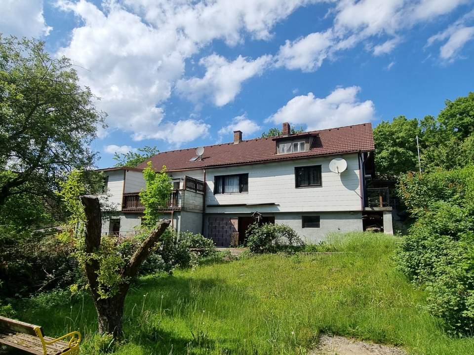 "Neuer Preis!" EIN - ZWEIFAMILIENHAUS IN SONNIGER LAGE