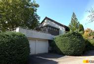 Anleger aufgepasst: gepflegtes Zweifamilienhaus auf großem Grundstück