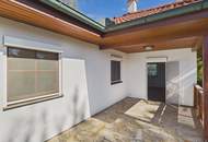 Charmantes Einfamilienhaus mit Terrasse, Garage und Kamin in Götzendorf, sanierungsbedürftig