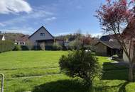 Gemütliches Einfamilienhaus mit blickgeschütztem, großen Garten