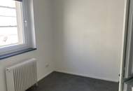 Top Anbindung, Blick in den grünen Innenhof inkl. Stellplatz. Nähe Jörgerstrasse und Kreuzgasse