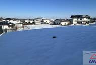 TOLLER Neuwertiger Bungalow mit Doppelgarage in ländlicher Lage!