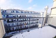 HOLBEINGASSE, UNBEFRISTET, 89 m2 Altbau mit 6 m2 Balkon, Wohnküche, 2 Zimmer, Wannenbad, Parketten, 4. Liftstock