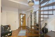 Dachgeschoss mit Terrasse - Ausblick auf die Gloriette