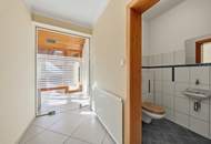 IMPOSANTER LANDSITZ FÜR HOHE ANSPRÜCHE! GROßZÜGIGE WOHN-UND NUTZFLÄCHEN SOWIE ÜBER 5000 m2 LAND