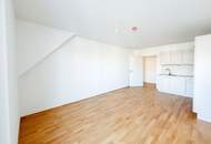 Helle 3-Zimmer Dachgeschoßwohnung mit Wohnküche und Balkon