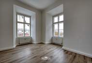 Helle 3-Zimmerwohnung im 1.OG mit besonderer Raumhöhe und viel Charme