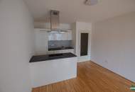 Moderne 2-Zimmer Wohnung mit Loggia nahe Denglerpark