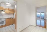 Moderne 3 Zimmer Wohnung - inkl. Parkplatz!, Riesenbalkon, frisch saniert, Riesenkeller, tolle Lage, kontrollierte Wohnraumlüftung