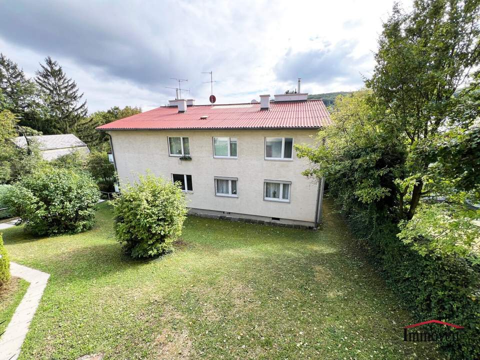 Nette 2-Zimmerwohnung mit Balkon in Neustift am Walde! Anfragen nur per Mail!