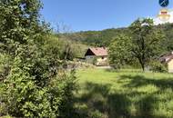 Grundstück mit Baubewilligung für Einfamilienhaus
