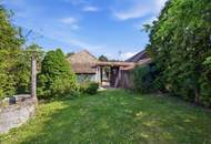 Renovierungsbedürftiges Bauernhaus mit idyllischem Garten in Schalladorf