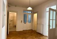 UNBEFRISTETES MIETVERHÄLTNIS 3 ½ Zimmer-Altbauwohnung im Herzen der Stadt!
