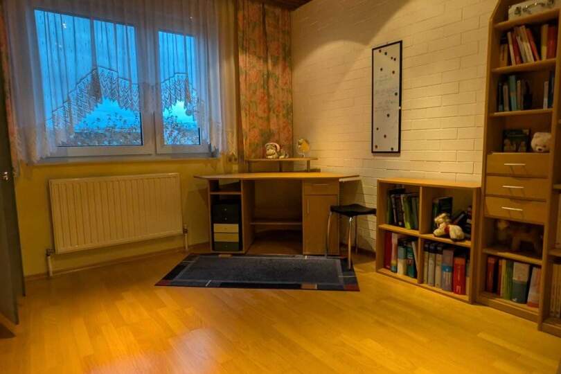 Breitenfurterstraße 222: perfekt aufgeteilte Wohnung im 3. Stock OHNE Lift (mit Balkon und Weitblick), Wohnung-kauf, 199.000,€, 1230 Wien 23., Liesing