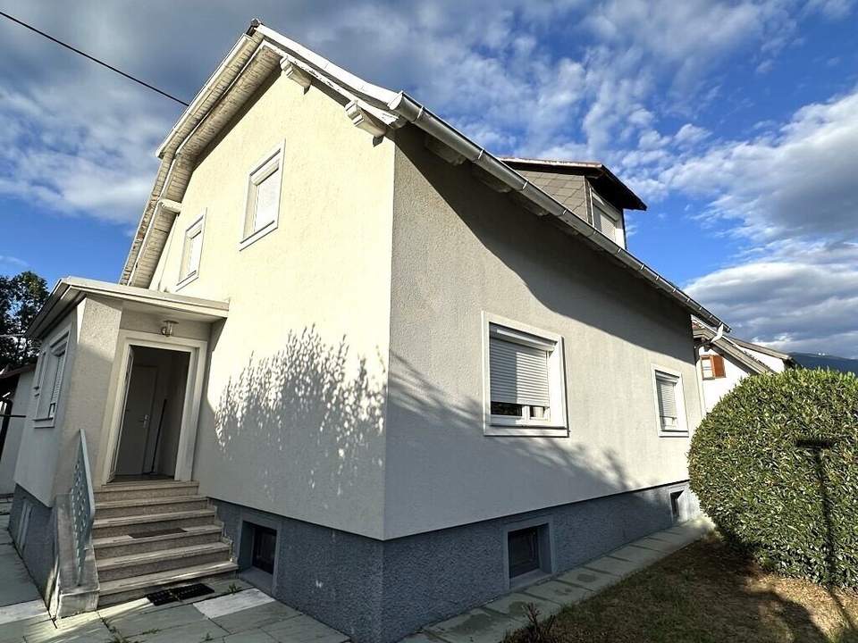 WOLFSBERG - SANKT THOMAS, 160 m2 Einfamilienhaus mit Potential, Vollkeller, 1139 m2 Grundstück, Wirtschaftsgebäude