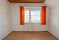 Großzügiges Einfamilienhaus in Haag/NÖ mit Balkon, Terrasse & Garage – €320.000