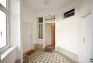 2-Zimmer-Wohnung bei U3 – sanierungsbedürftig mit Potenzial