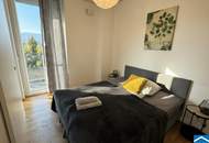 LEBEN IM TRIIIPLE - wunderschöne 2 Zimmerwohnung mit Rooftop Pool - STADT. LAND. FLUSS.