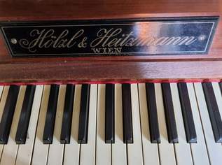 Verkaufe Klavier, 1 €, Marktplatz-Musik & Musikinstrumente in 9551 Steindorf am Ossiacher See