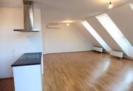 Zieglergasse: Top-moderne DG-Wohnung mit westseitiger Terrasse - Eine Ebene!!