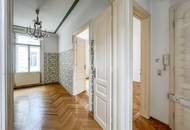 Bestlage - klassische Altbauwohnung in elegantem Stilhaus