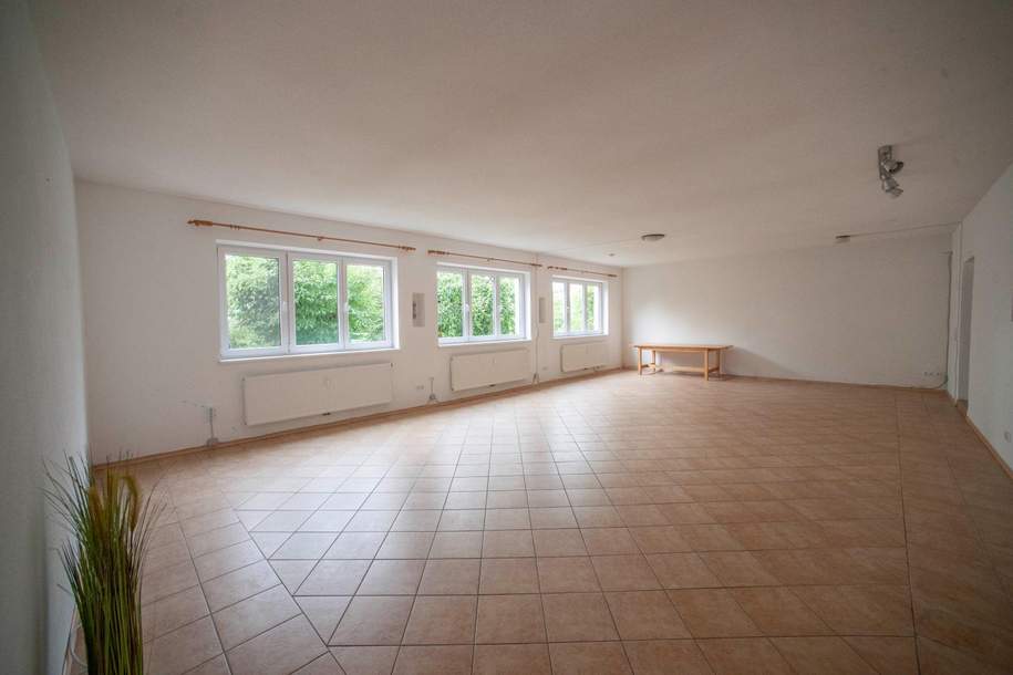 Freundlicher Seminarraum mit vielseitigem Nutzungspotenzial, Gewerbeobjekt-kauf, 120.000,€, 4150 Rohrbach