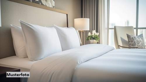 Ehemaliges Hotelgebäude mit vielseitigem Nutzungspotenzial