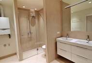 Moderne 4 Zimmer-DG-Wohnung mit hofseitigem Balkon