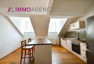 3 Zimmer Dachgeschoßwohnung mit großer Wohnküche in saniertem Altbau