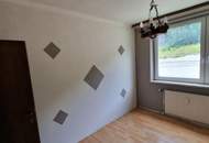 3-Zimmerwohung im obersten Stock - Erstbezug nach Sanierung - unbefristeter Mietvertrag