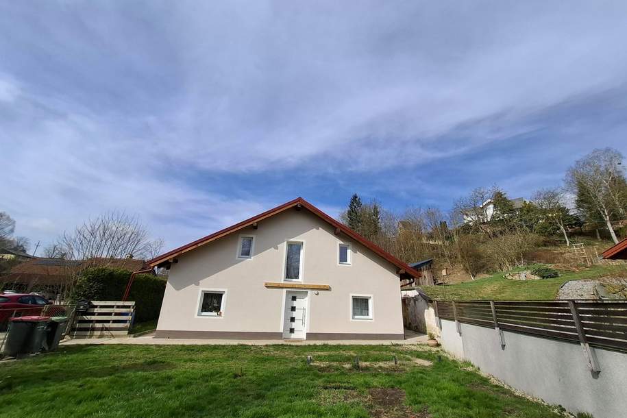 Einfamilienhaus mit großzügigem Grundstück, Haus-kauf, 270.000,€, 4982 Ried im Innkreis