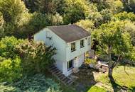 Mehrgenerationenhaus | vier Grundstücke, ca. 2.117 m² Grund, Pool, Sauna, zwei Garagen & großer Garten im Wienerwald