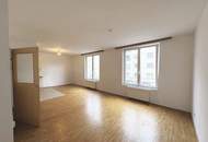 Tolle Einraumwohnung mit neuer Küche - nächst S-Bahn Nußdorf und Donaukanal!