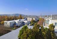 "IN ABWICKLUNG" - MÖBLIERTE &amp; WG-GEEIGNETE DACHGESCHOSSWOHNUNG MIT TERRASSE, HERRLICHEM FERNBLICK &amp; TIEFGARAGENSTELLPLATZ