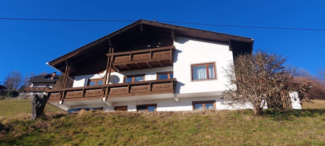 Schönes Einfamilienhaus in sonniger Hanglage in der Gemeinde Krems