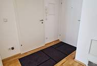 INNSTRASSE, UNBEFRISTET, 88 m2 Altbau, 3 Zimmer, Komplettküche, 2er-WG-geeignet, Wannenbad, Parketten, gefördert